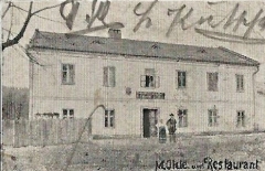 Pohled na hostinec a mlýn v Muzlově