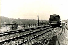 Pohled na železnici v místě  viaduktu jaro 1968