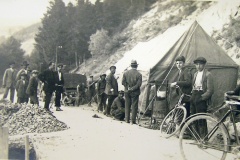 Oprava poškozeného potrubí I. br. vodovodu 1926 - 1927