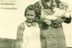Rodina Dolečkových 1942